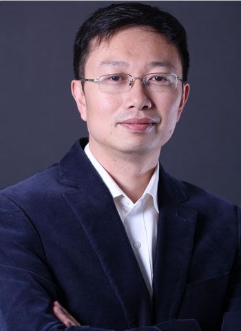 Herr Dongjie Wang Dipl.-Wirtschaftsmath. Univ.